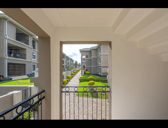 1 BEDROOM APARTMENT FOR SALE IN BROADACRES